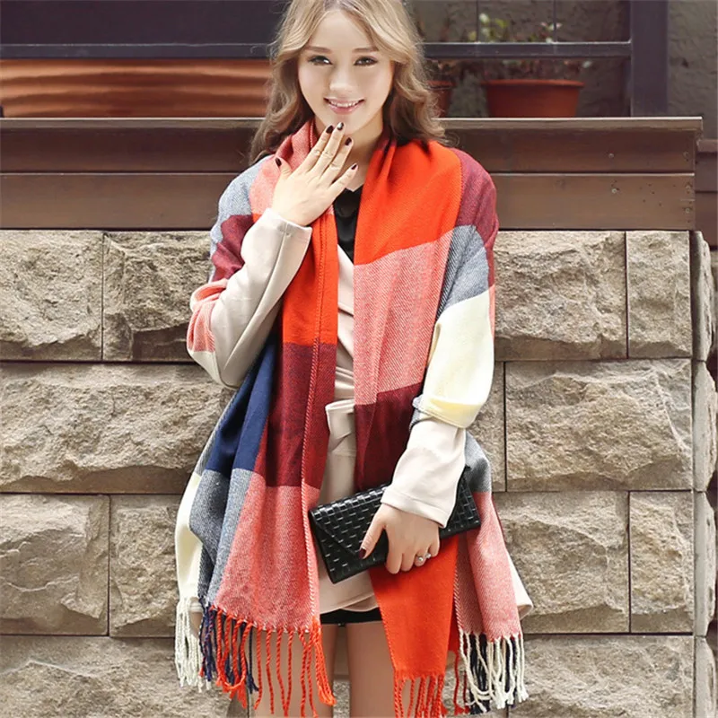 2022 Cashmere Scarf Shawl Winter Stylish Lady Autumn Plaid Wrap Pashmina Tassel Hijab Neck Head Scarves Foulard for Femme