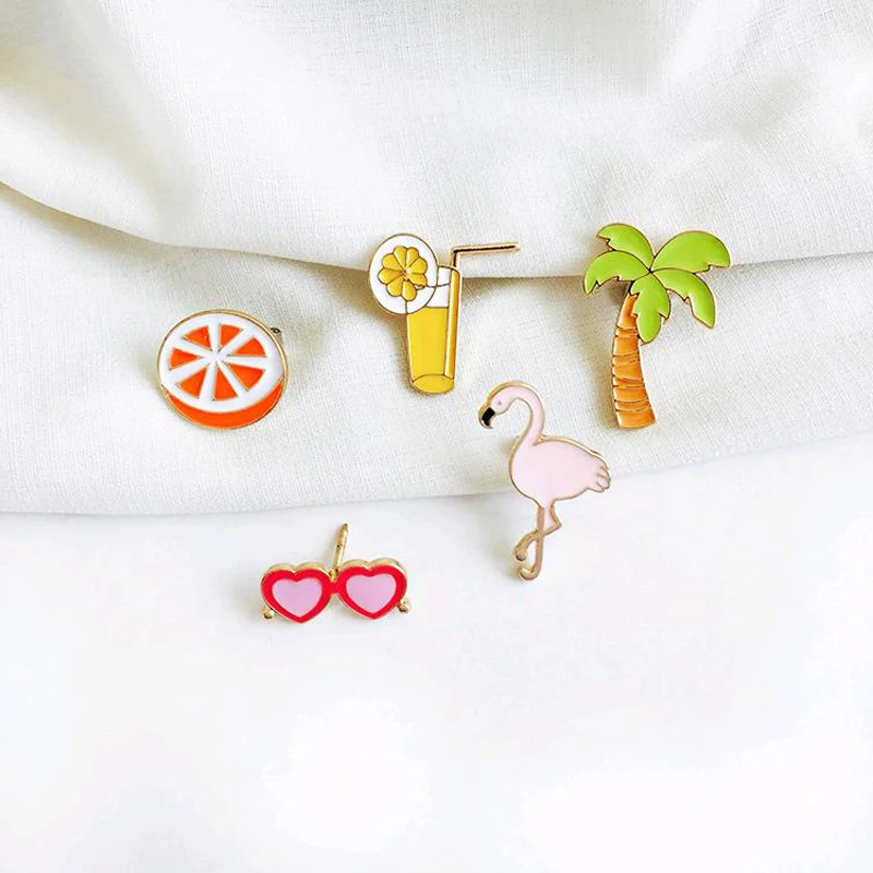 Cartoon Brooch Creative Banana Gesture Pencil Musical Note Flamingo Pins Brooches Fashion Backpack Enamel Pin Badge Jewelry Gift