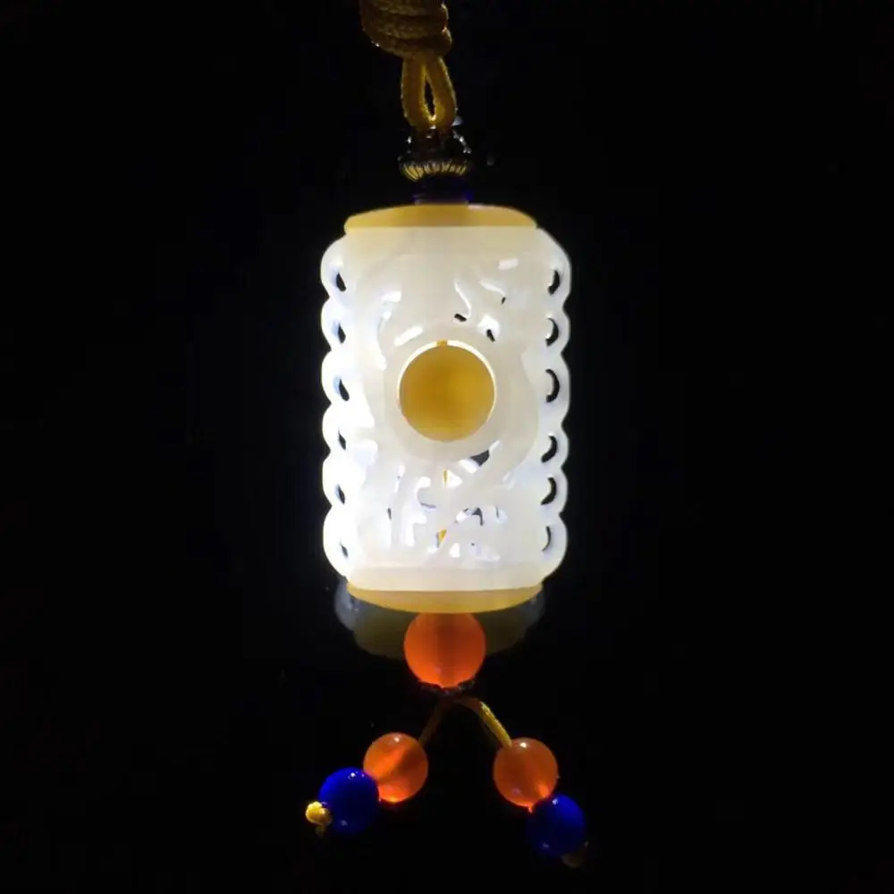 

Famous White Jade sachet Amulet Charms hollow out carving Pendant sachet Hanging