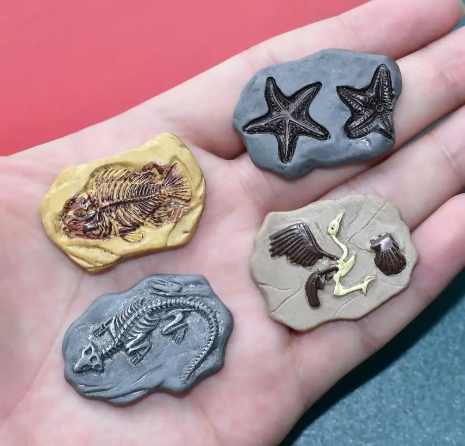 

100pcs Kawaii Dinosaur Fossils Flatback Resin Cabochon Kawaii Hairbow Center Accessories DIY Scrapbooking Craft Phone Decoration