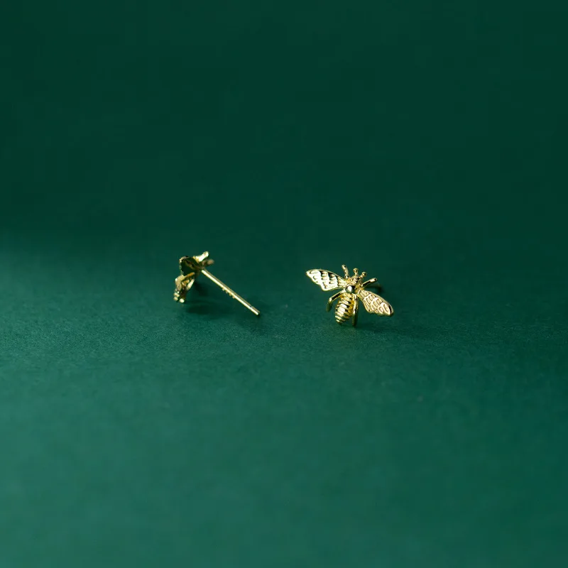 KAMIRA 925 Sterling Silver Cute Insect Bee Piercing Earrings for Women Punk Gothic Design Creative Unique Jewelry Unisex Chic view 6