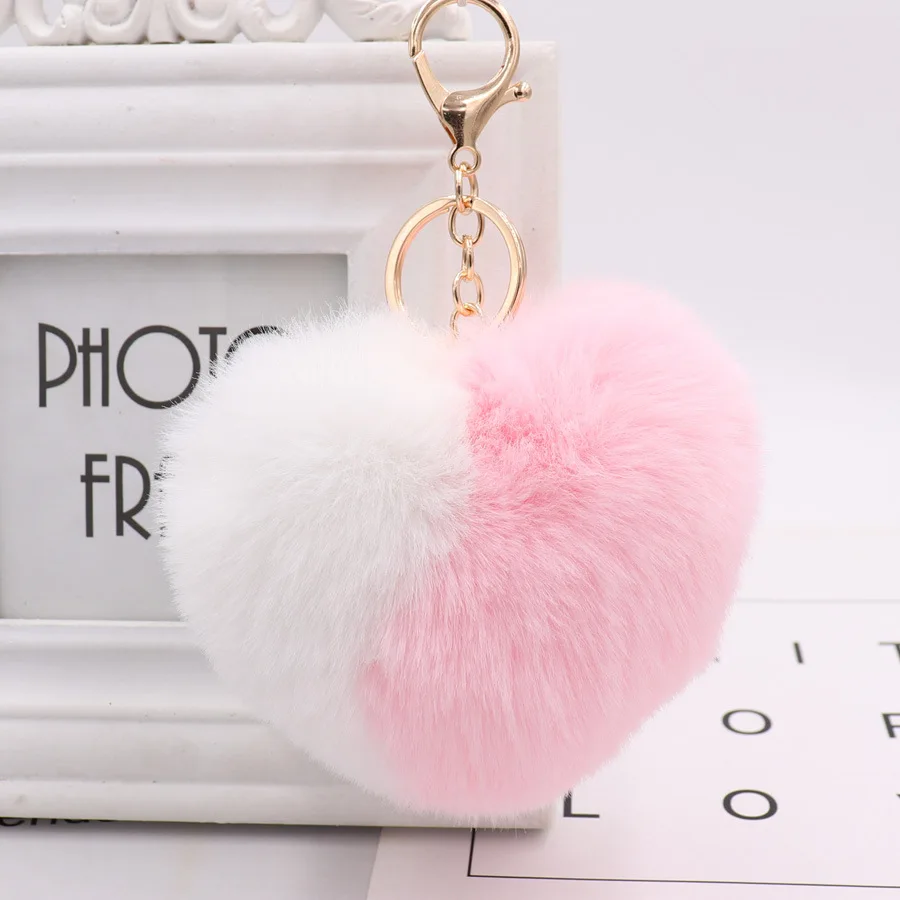 Cuore di amore Pompon Palla Peluche Giocattolo Con portachiavi per Le Donne Della Borsa Pendente di Fascino Del Sacchetto Pom Pom Sfera Rotonda