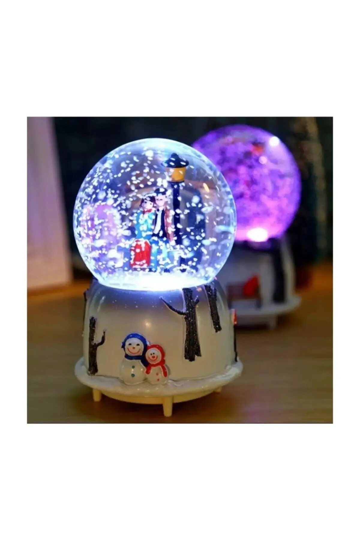 Luminous Musical Snow Globe Sprayed Romantic Valentine's Day Gift Orbs Girl Boy Design Glass Crystal Ball