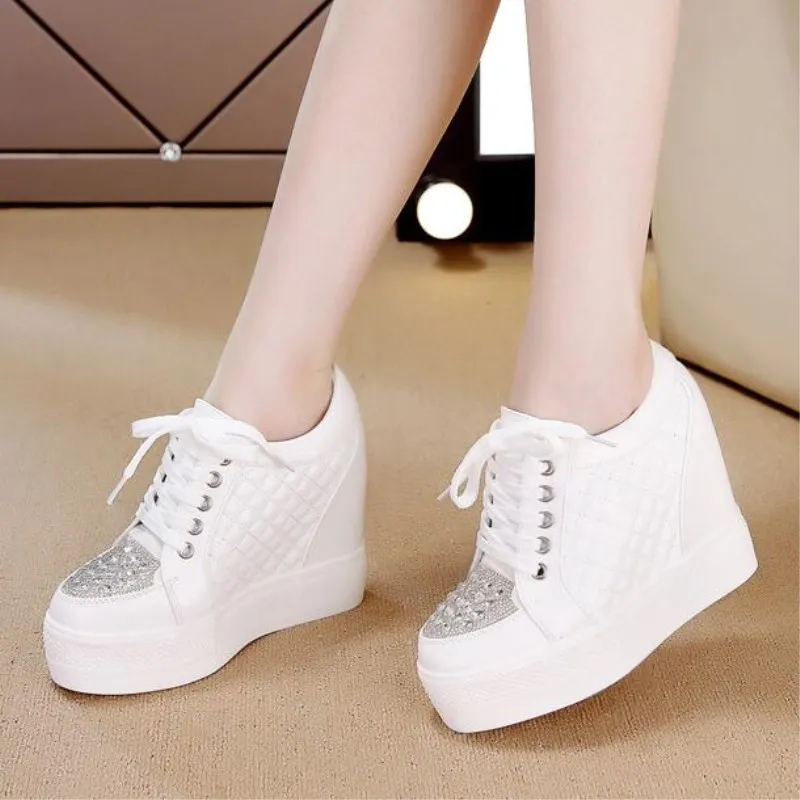 2023 New Autumn White Hidden Wedge Heels Casual Shoes Woman Bling Platform Shoes Elevator 10CM High-heels Walking Sneakers Woman