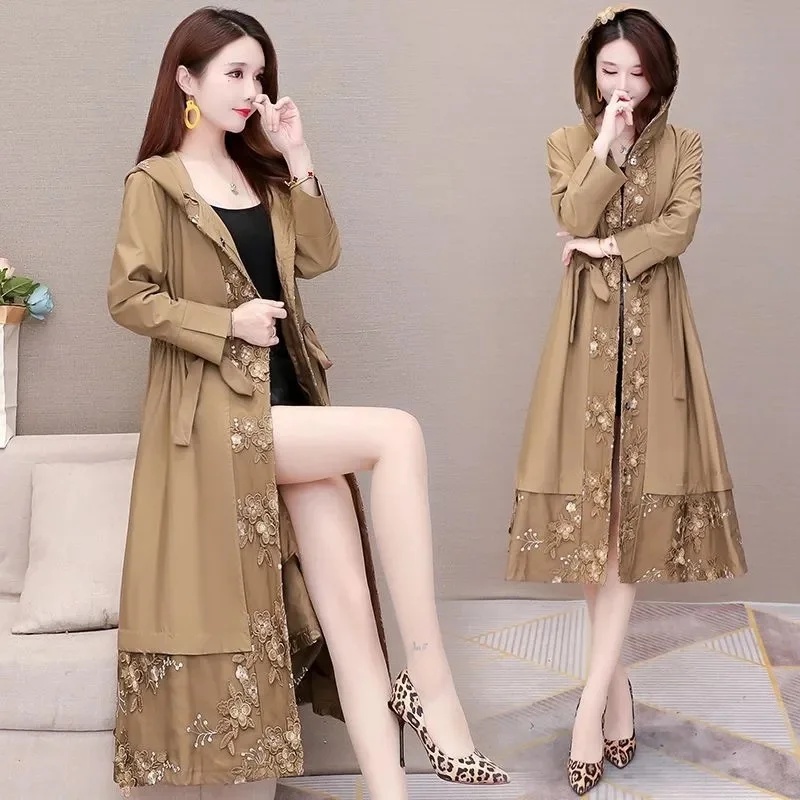 Heavy Industry Embroidery Mother\'s Windbreaker Long Jacket 2022 Autumn Temperament Women\'s Trench Coat Hooded Jacket Khaki 5XL