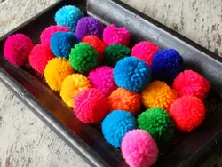 10pcs yarn Pom Pom Balls  Handmade Play bright mix color Yarn Pom Pom, Cotton party yarn balls 3.5-4cm