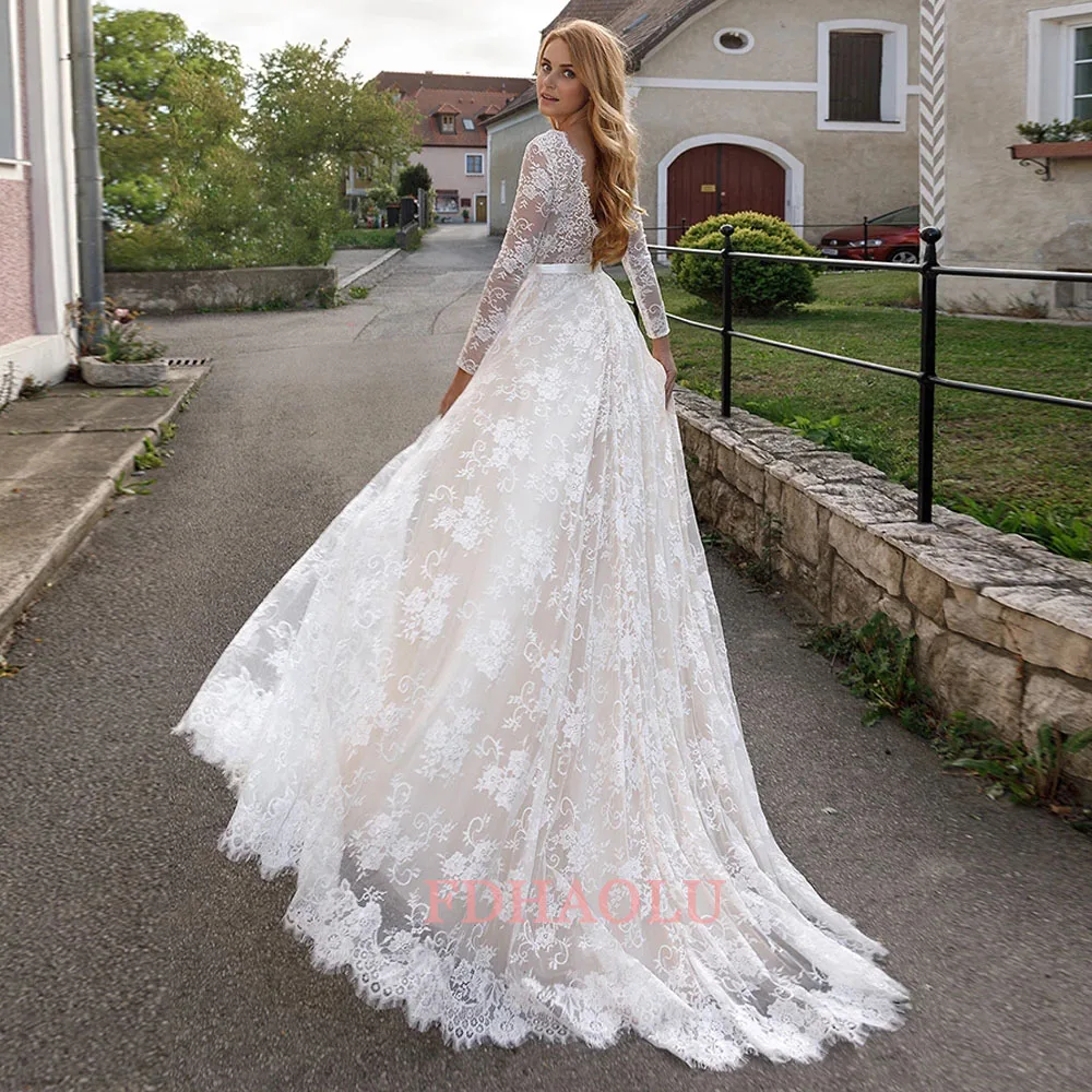 Customized Full Lace Champagne Wedding Dresses Sexy V-neck illusion Long Sleeve Boho Beach Bridal Gown Backless Marriage