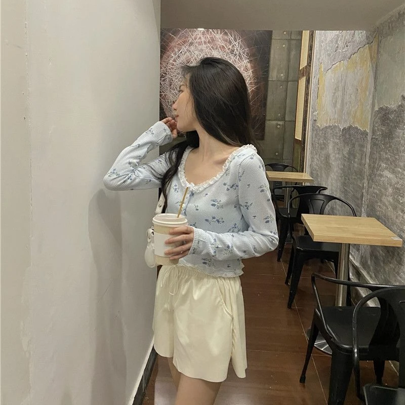 Women Cardigan Sweet Crop Top Design Patchwork Lace Floral Gentle Students All-match Retro Single Breasted Korean Style Chic Ins