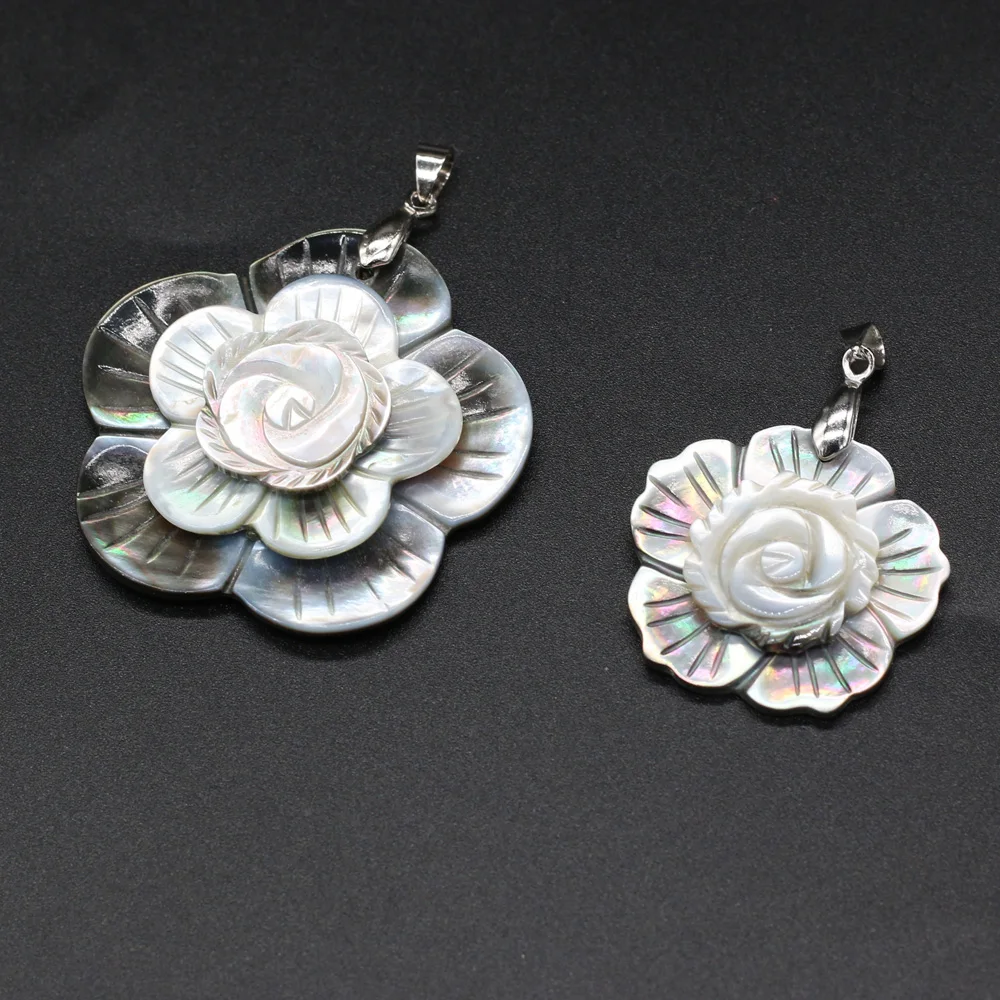 Romantic Flower-Shaped Natural Stone Flower-Shaped Shell Pendant to Create Unique and Beautiful Jewelry Decoration Accessories