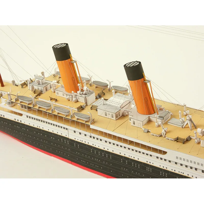 1:400 Titanic British Cruise Ship 3D Paper Model Puzzel Handmade DIY Military Fan Gift Home Desk Decoration Creative True Scale