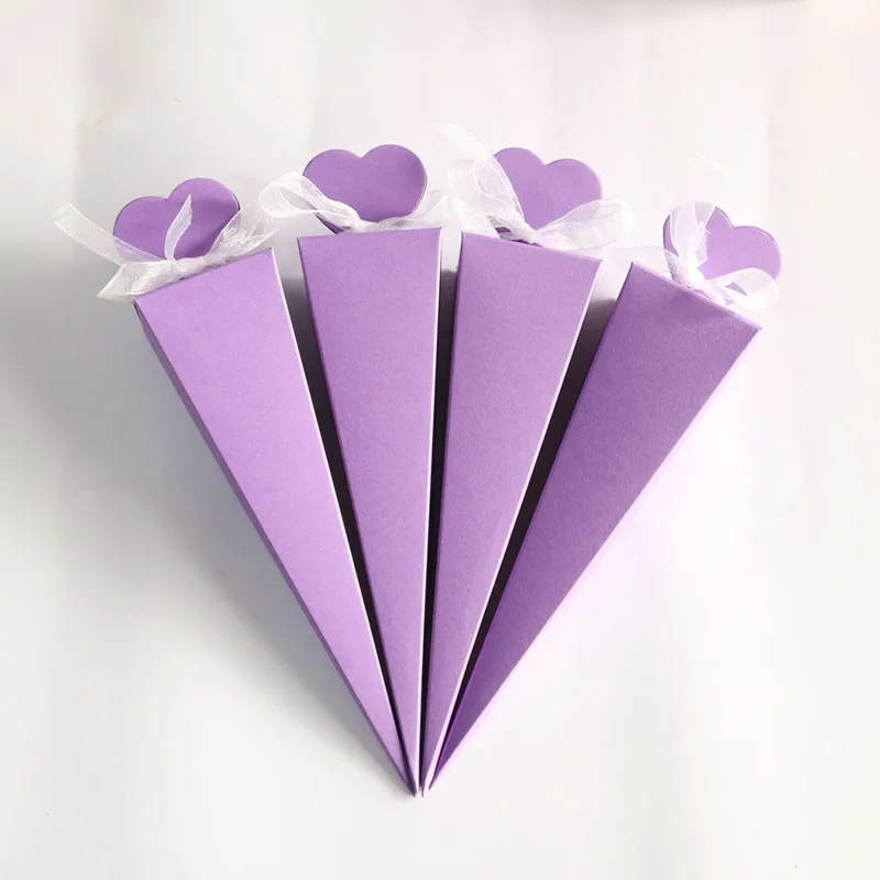 50pcs Cone Shaped Chocolate Packaging Box Wedding Favors Candy Box for Guests Gift Boxes Party Supplies