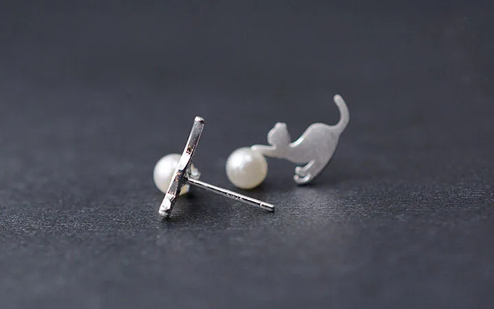 REETI 925 sterling silver Cat  pearl asymmetric Stud Earrings for Women Elegant Wedding Jewelry pendientes mujer moda Brincos - Image 4