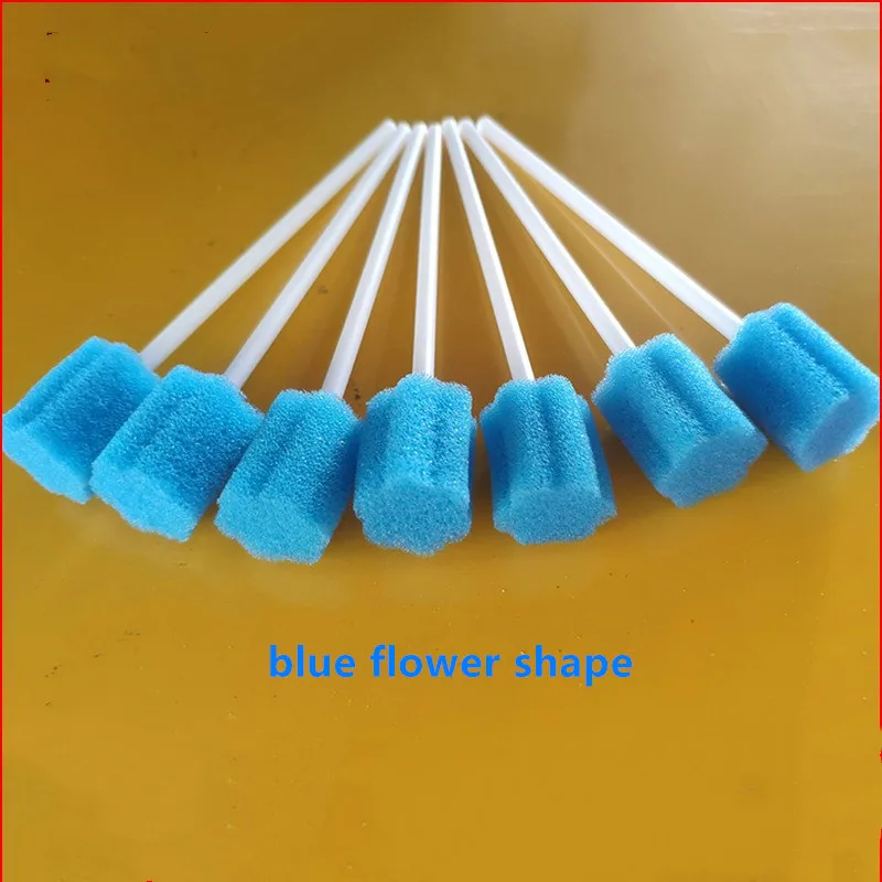 100pcs Disposable Oral Care Sponge Swab Tooth Cleaning Mouth Swabs With Stick Sponge Head Cleaning Microbrush Swab Cotton buds