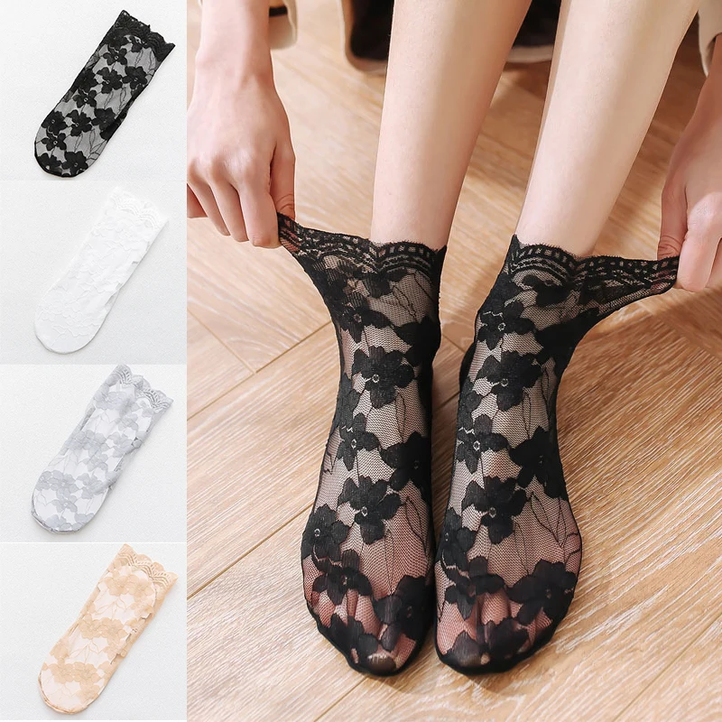 Calcetines de encaje Floral para mujer, medias cortas de malla con agujeros, parte inferior de algodón suave, antideslizantes