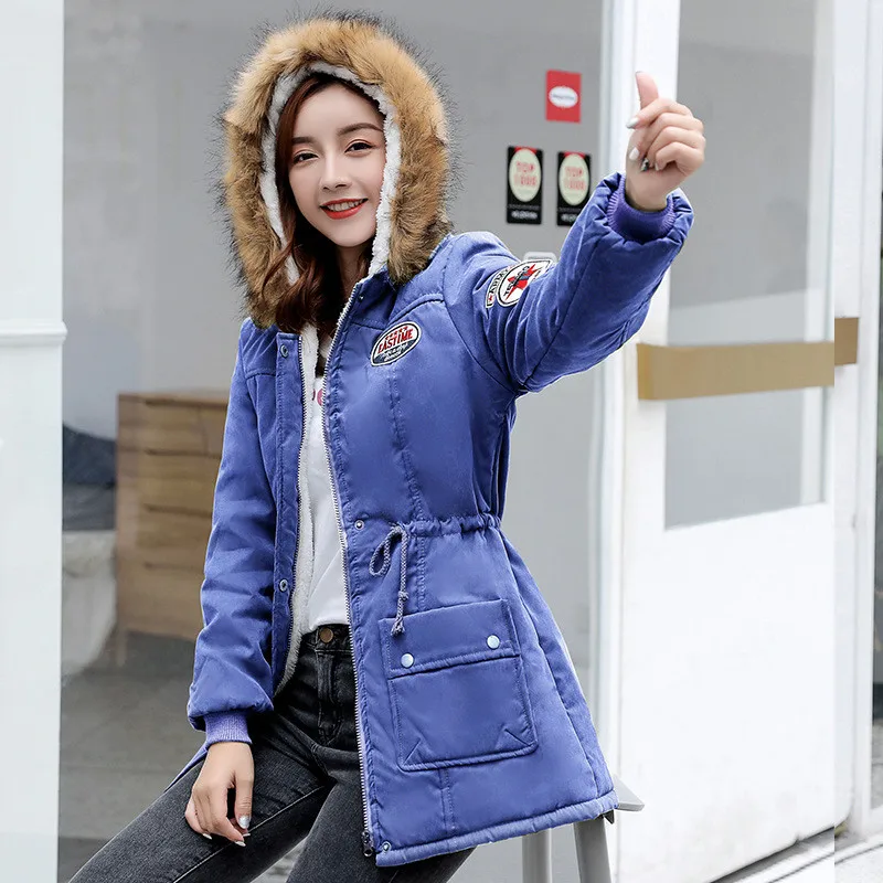 Cappotto in cotone donna autunno inverno nuova moda spessa collo di pelliccia con cappuccio coulisse sottile cappotto multicolore di media lunghezza