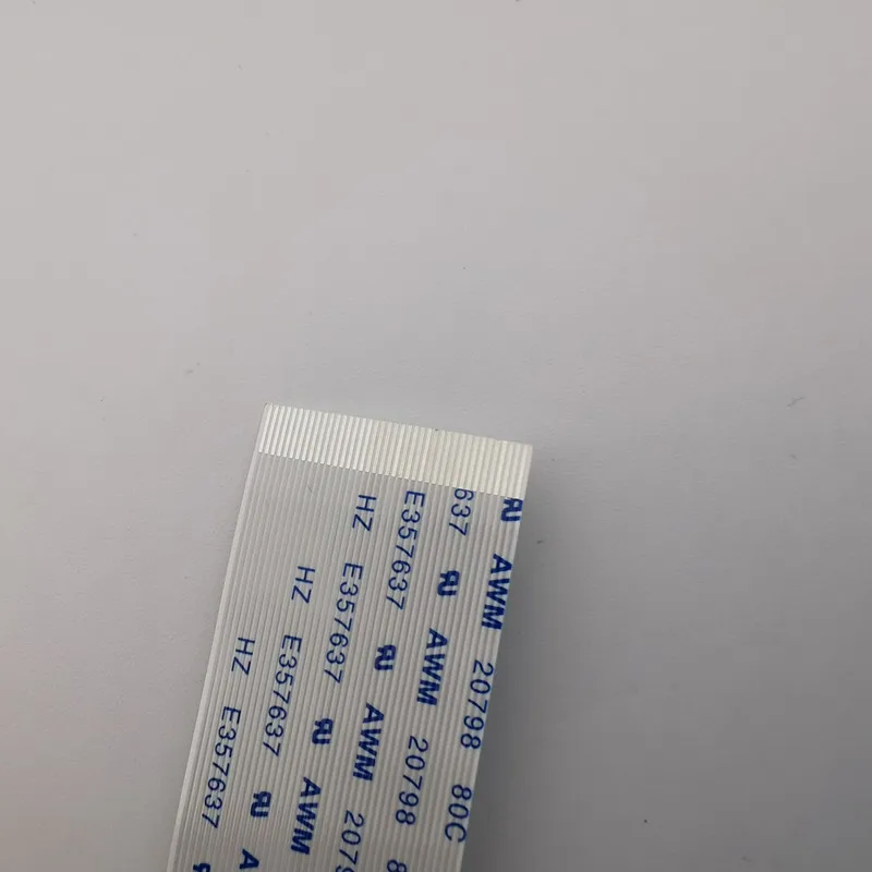 10.1 นิ้ว lp101wh4-sla3 lp101wh4-slaf lp101wh4-sla6 1366*768 FFC 0.5 มมหน้าจอ LCD สาย