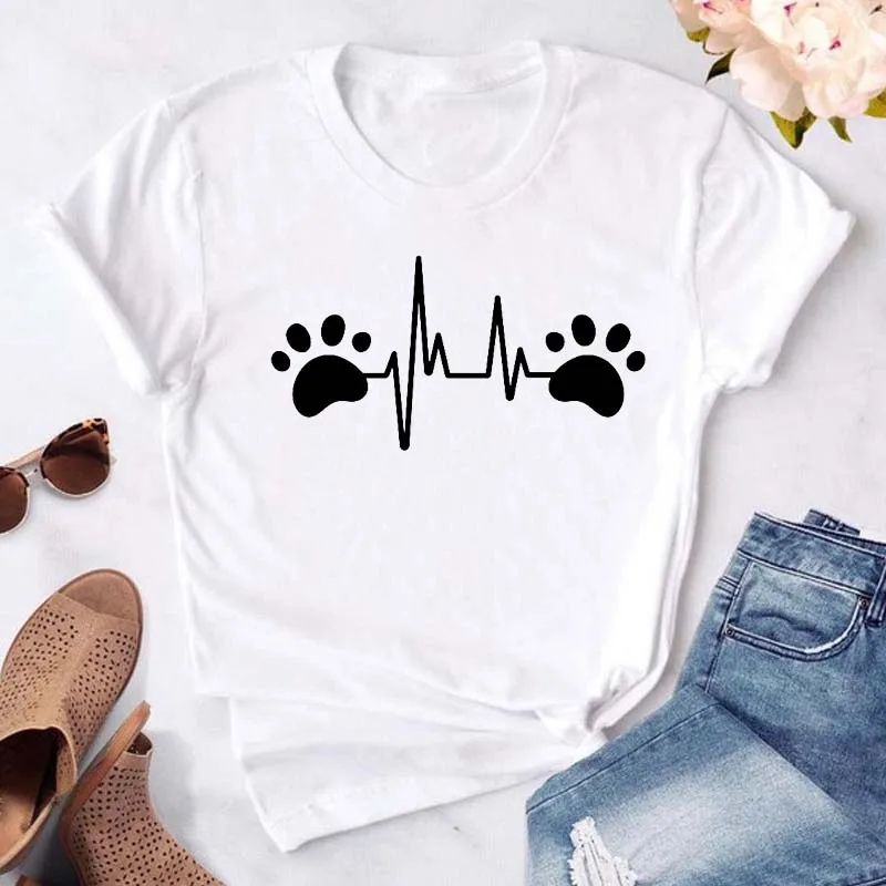 Maycaur New Love Heart Dogs Paws Print T Shirt Women Cartoon T-shirt Funny Black T-shirt Summer Fashion O-neck Aesthetic Tshirts