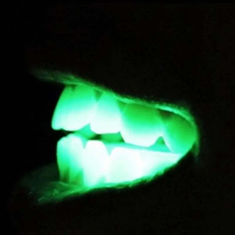 Pièce de support d'accolades clignotantes à LED, dents plonger oyantes, embout buccal de fête d'Halloween, cadeau de jouet de décompression de carnaval, nouveauté