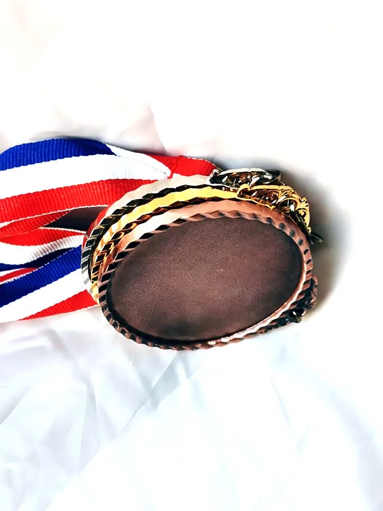 1 個水泳メダルゴールド色とソフトエナメルプロセス、水泳お土産カラフルなリボン Size65MM