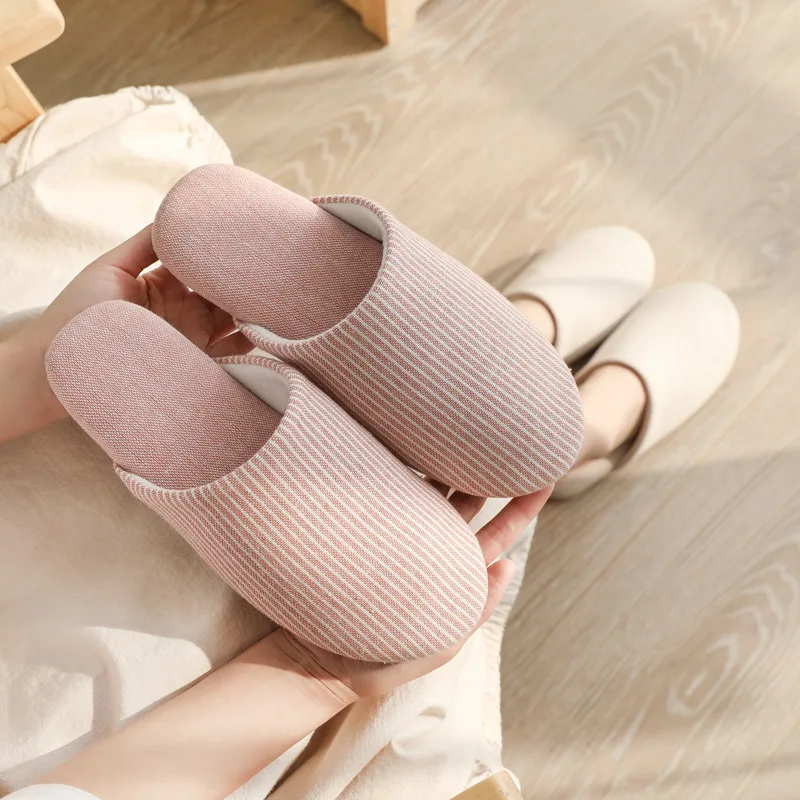 Japanese Style Mute Slippers Women Men Home Cotton Slipper Breathable Fabric Couple Spring Summer Shoes Suede Sole Ladies Slides