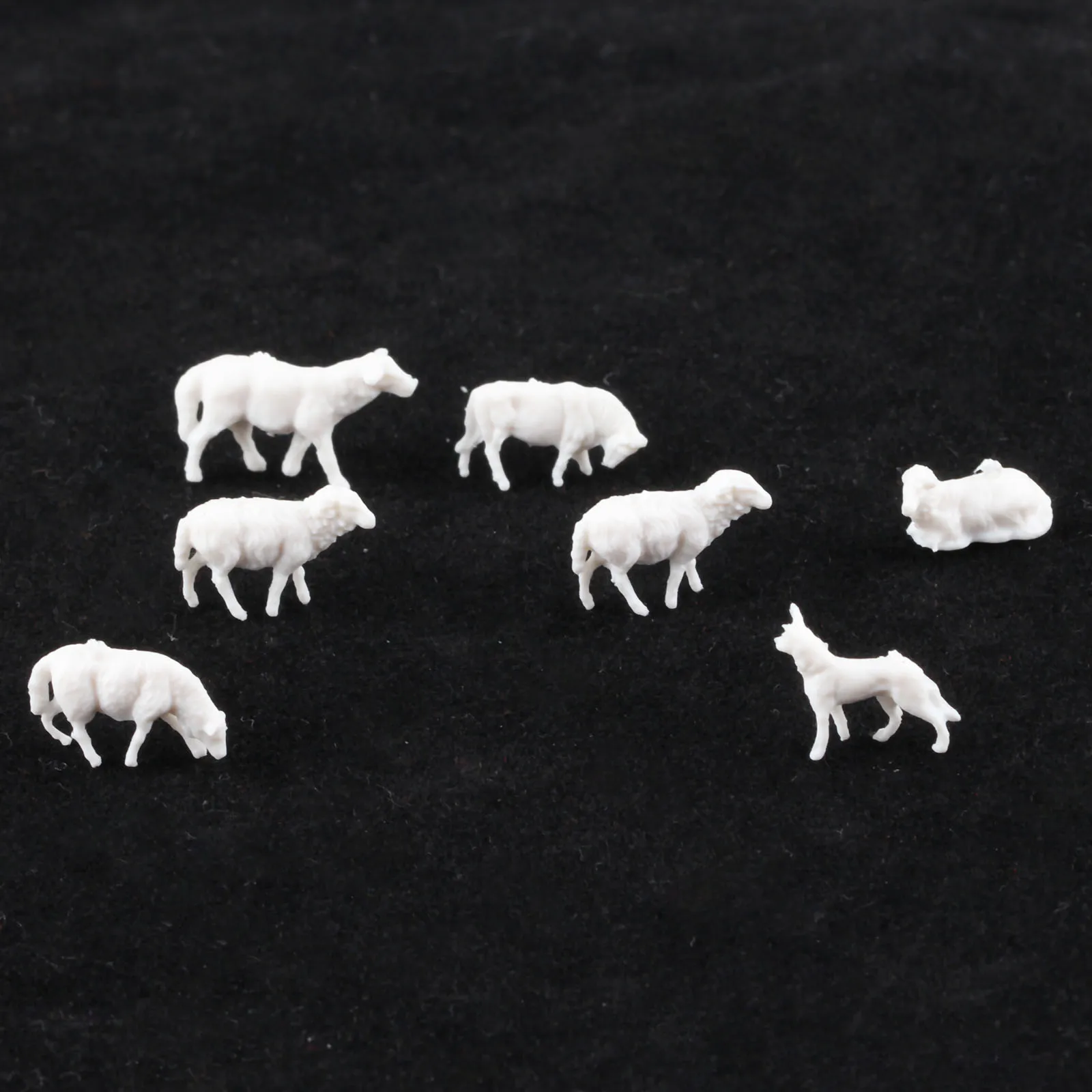 30Pcs 1:87 Model Sheep 10mm UnPainted White Farm Animals Sheep HO Scale Model For Train Doll House Room Box House Model