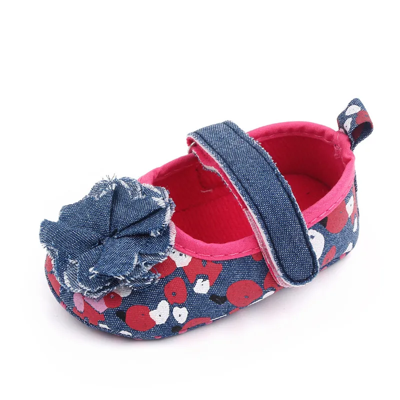 Jolies chaussures antidérapantes à fleurs pour bébés filles, chaussures de princesse souples pour nouveaux-nés, à la mode printemps-automne