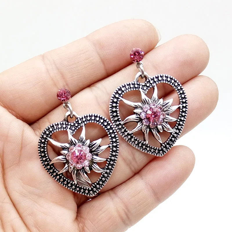 New Vintage Heart Drop Earrings Rhinestone Edelweiss Charm Earrings Women Party Oktoberfest Costume Jewelry Fashion Earrings