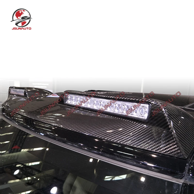 

New For Land Rover Defender 2020-up Dry Carbon Fiber Roof Spoiler With Led Front Spoiler Real Carbon Materail Auto Accessories