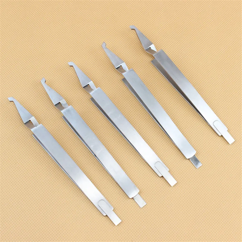 1Pcs Dental Bracket Tweezers Orthodontic Reverse Action Serrated Dentistry Instruments Stainless Steel Dentist Tool