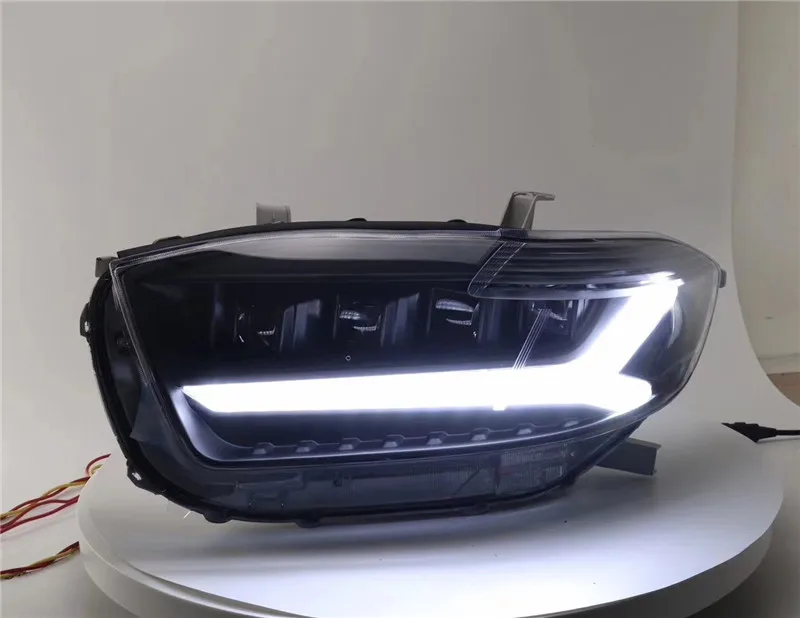 exterior auto accessories led drl headlight assembly front lamps with turn signal lights fit for toyota highlander 2008-11 lamp