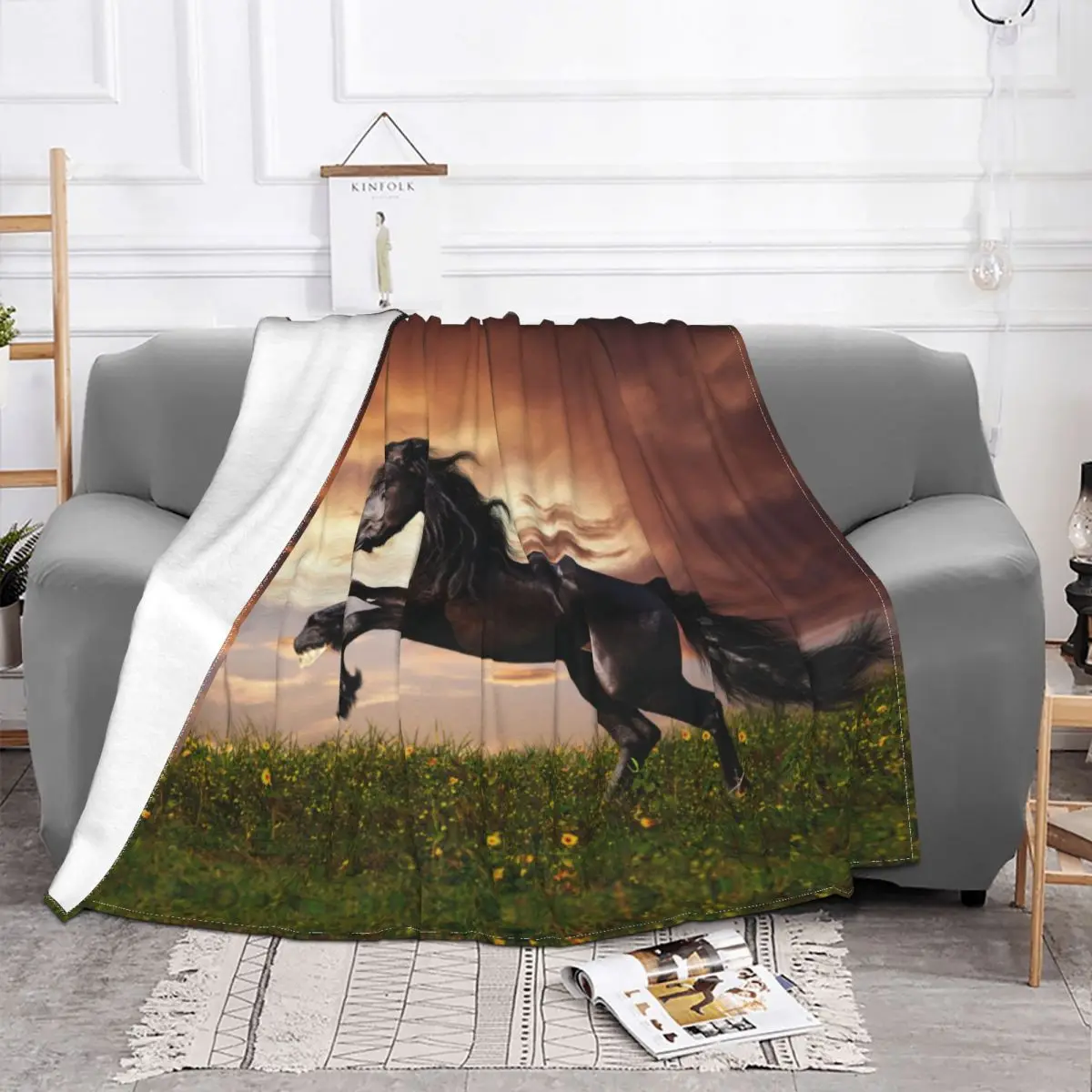 Beautiful Black Horse Blankets Coral Fleece Plush Print Galloping Animal Lovers Ultra-Soft Throw Blanket for Home Office Quilt