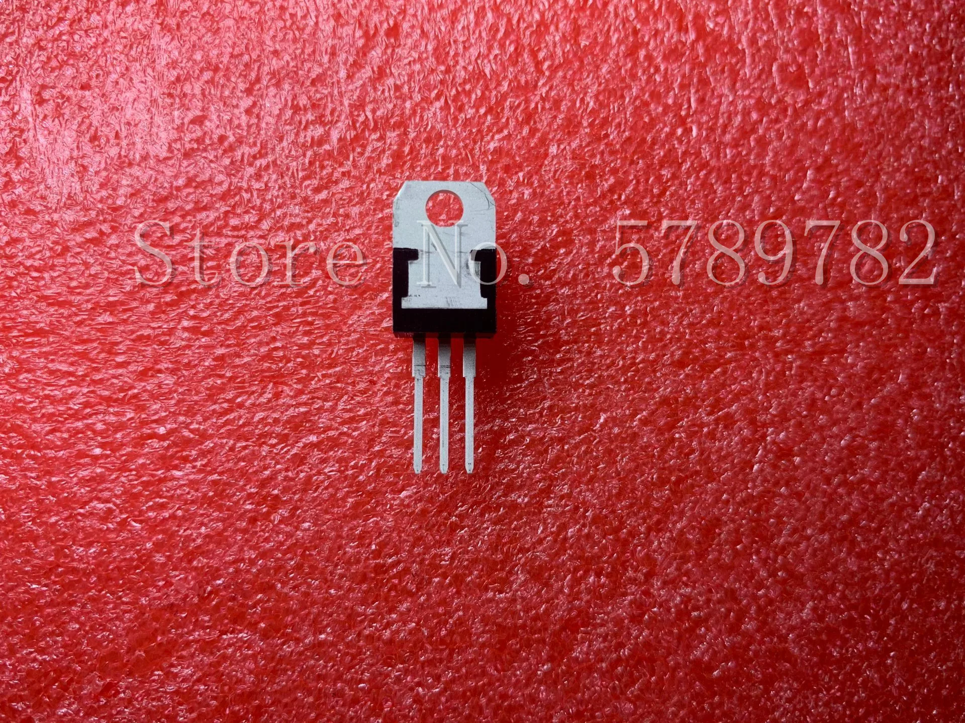 5pcs New original  80NF03L-04    STP80NF03L-04  TO220