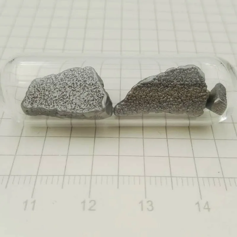 10 gram 99.99% Iron Metal in glass vial element 26 sample