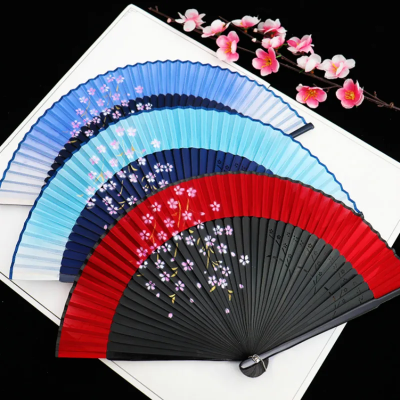 Chinese Retro Folding Fan Summer Female Cherry Blossoms Hand Fan Portable Hand Painting Party Dance Fan Silk Abanicos Para Boda