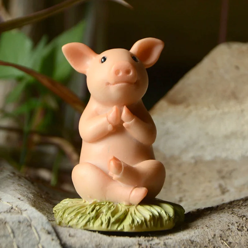 Resin Animal Pig Figurines Cute Piggy Ornament Fairy Garden Decoration Tabletop Decorations Courtyard Craft For Home and Balcony