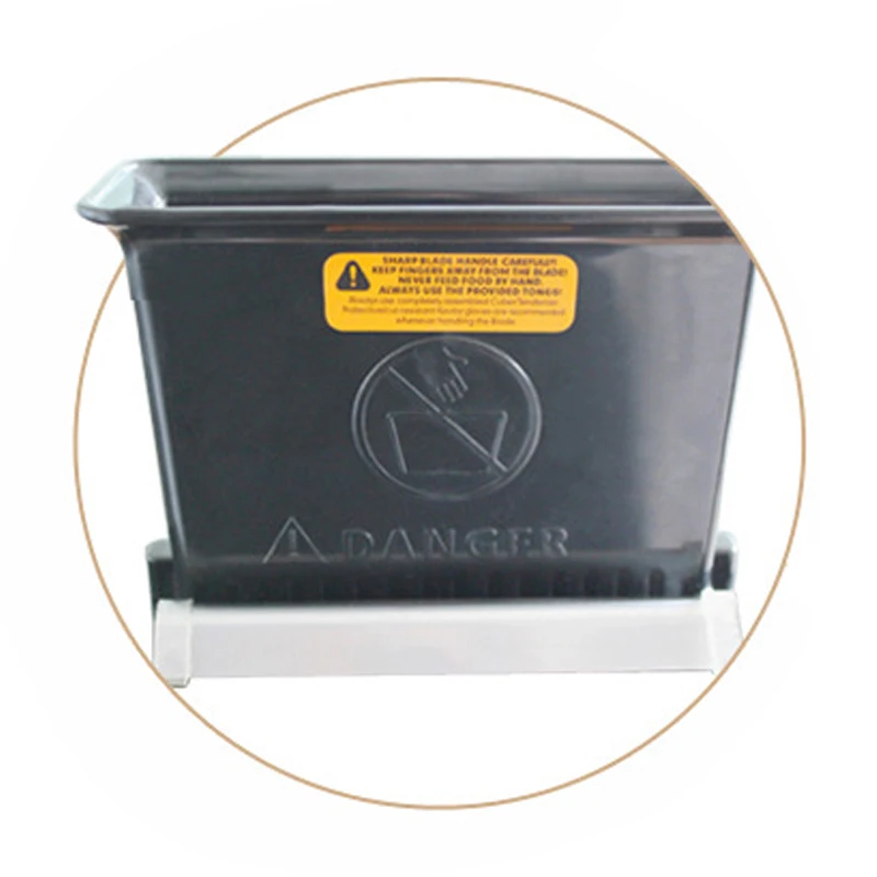 ماكينة تفريغ اللحوم اليدوية BR118 ماكينة تقطيع وتقطيع اللحوم متعددة الوظائف بشفرة من الفولاذ المقاوم للصدأ متساويةًا