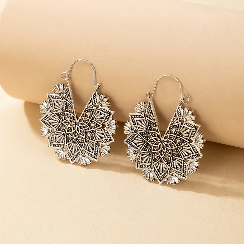 Tocona Vintage Silver Color Flowers Drop Earrings Charms Hollow Out Geoemtry Alloy Metal for Women Jewelry Accessories 18208