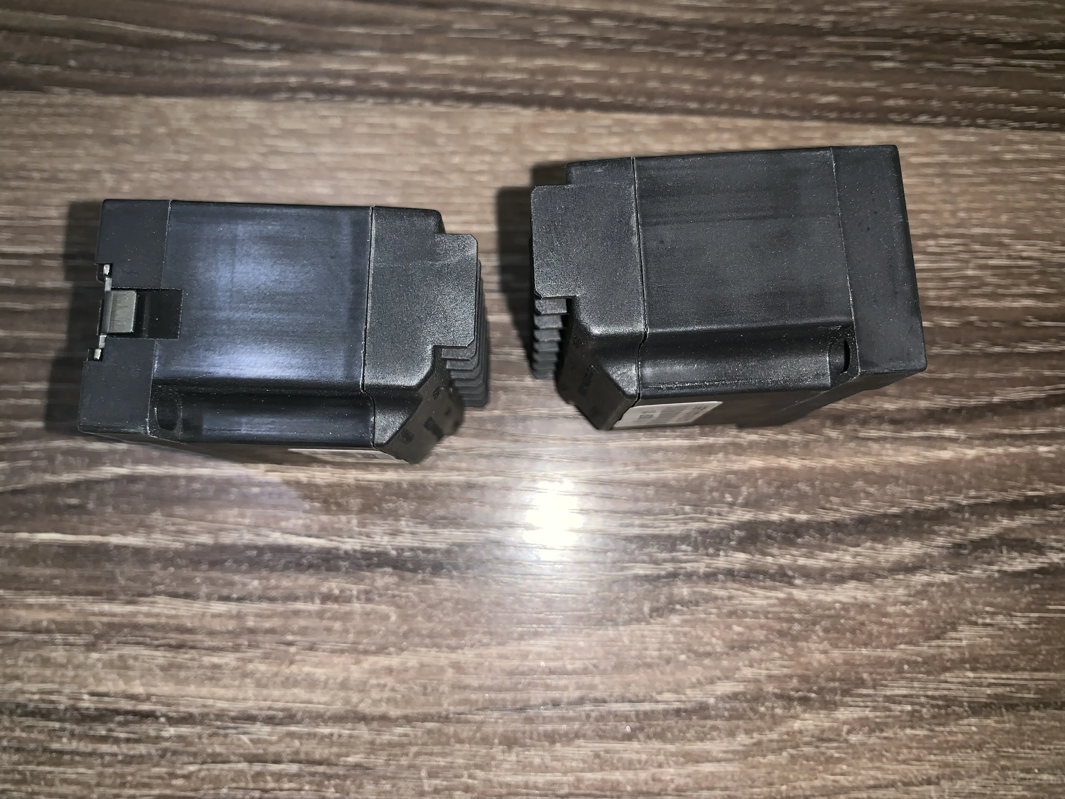 

Compressor temperature protection module OUT69 (INT69) 52A120S10 motor thermal protector 220V 24V AC DC universal 16G08 069 16