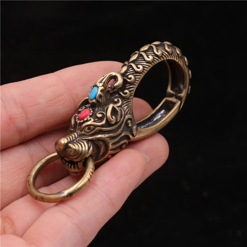 Brass Chinese Ancient Beast Qilin Head Car Keychain Hook Vintage Copper Waist Buckle Animal Pant Hanging Accessories