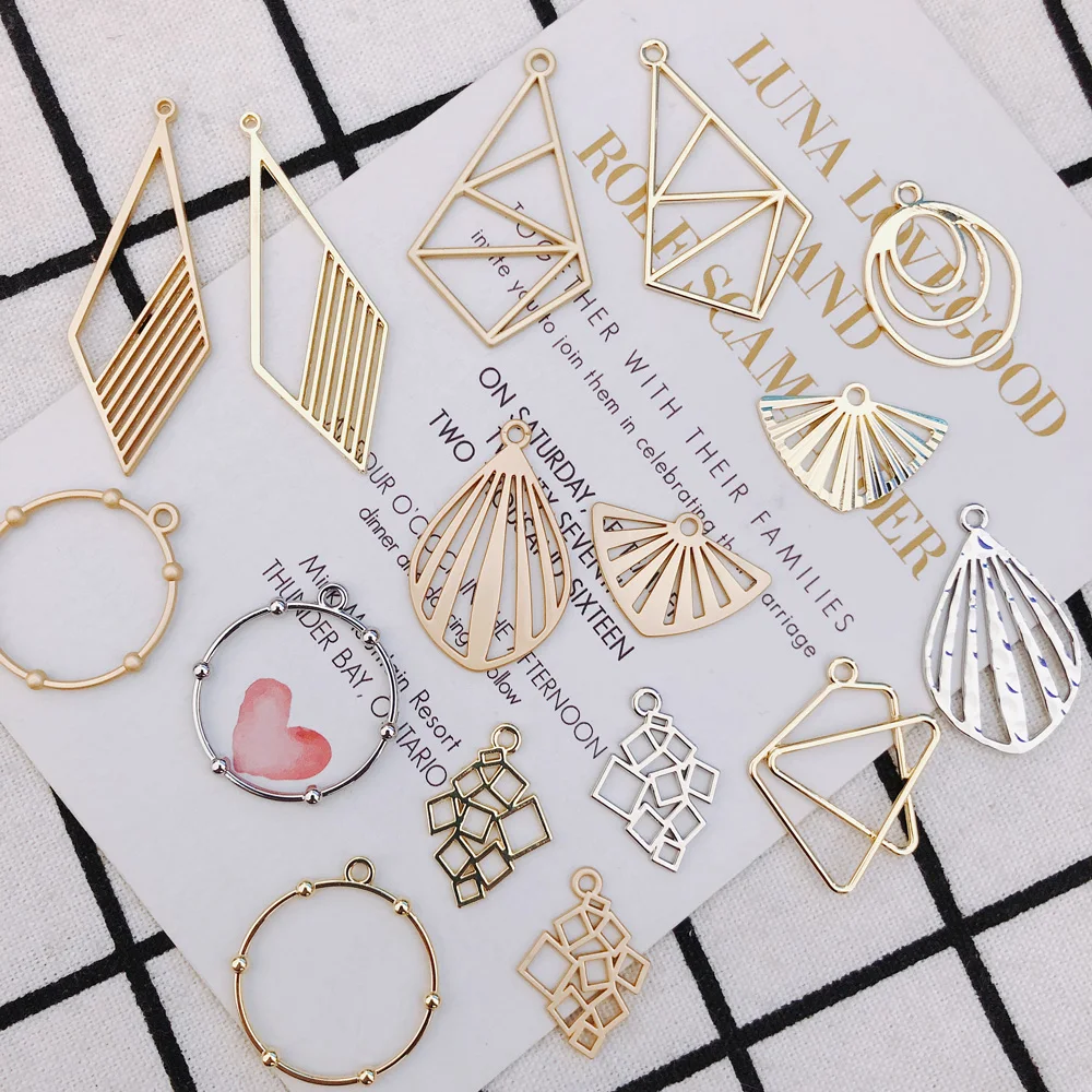 8 Pieces Color-Fixing Alloy Sub-Gold Accessories Geometric Rhombus Accessories Round Scallop Jewelry Drop Earrings