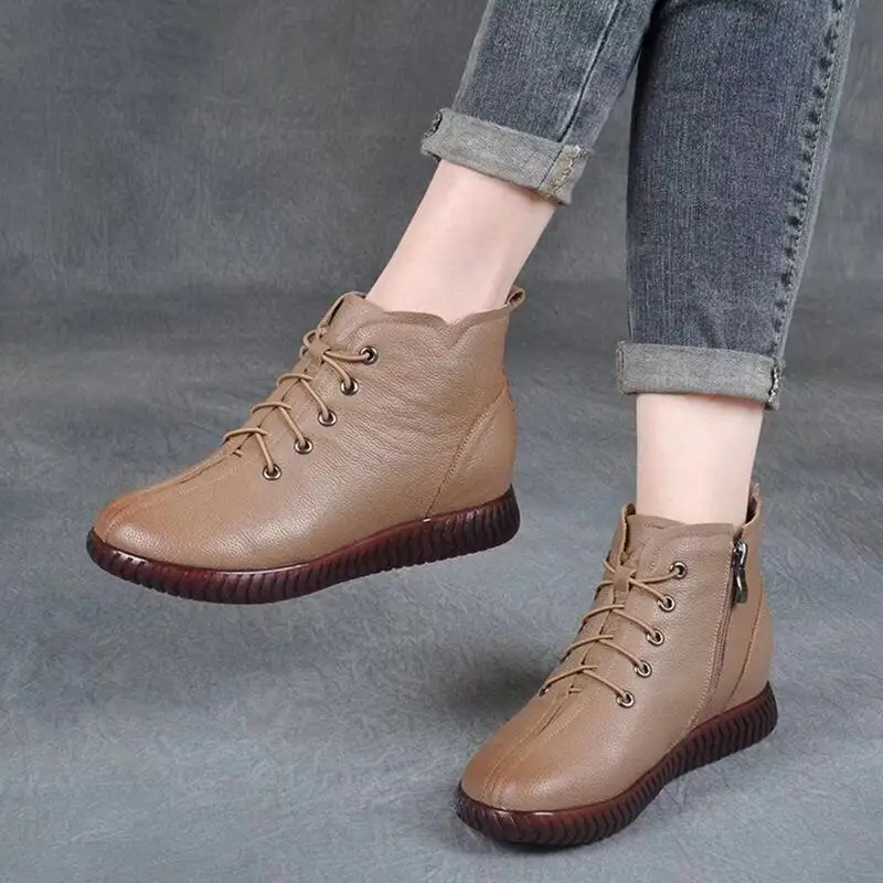 Winter Leather Women Ankle Boots Lady Soft Lace up Flat Shoes Comfortable Casual Moccasins Side Zip Plush Warm Short Boots Women