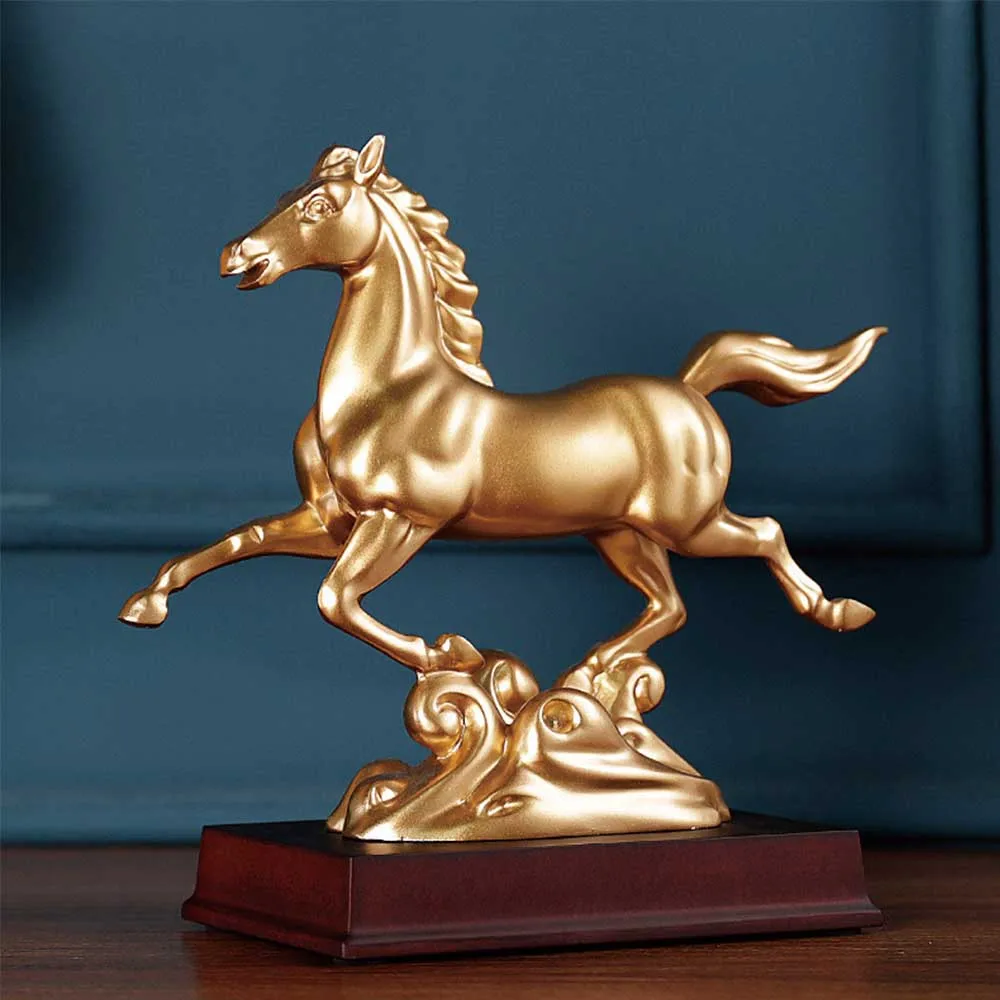 Horse Mould Ornaments Desktop Dressing Table Living Room Entrance Wine TV Cabinet Decoration Resin Furnishings Elder Friend Gift