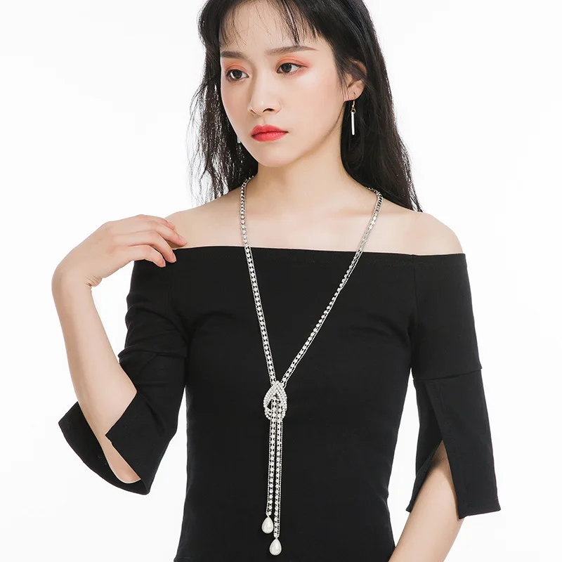 Autumn Winter Joker Long Necklace Women Graceful Tassel Rhinestone Pearl Sweater Chain Kpop Big Name Simple Neck Accessories