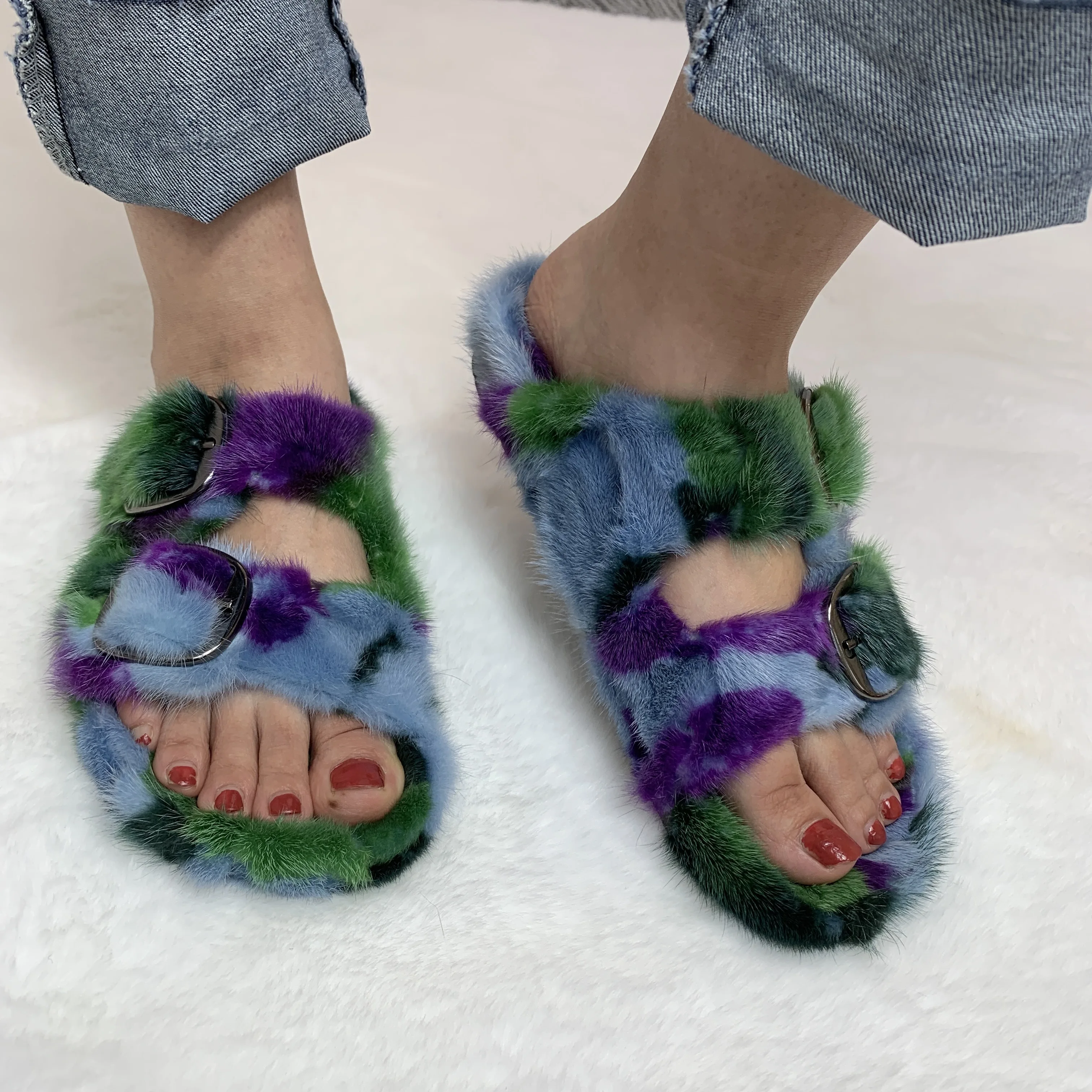 New Ladies Mink Slippers Luxury Fashion Colored  Fur  Slippers Outdoor Travel Women\'s Sandals Designer Slides  Flat Casual Shoes