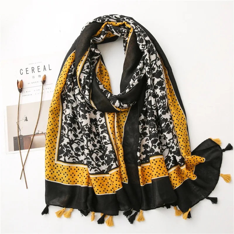 

2020 Vintage Women Scarf Flower Print Hijab Store Shawls and Wraps Long Tassel Female Foulard Pashmina Bandana Headscarf