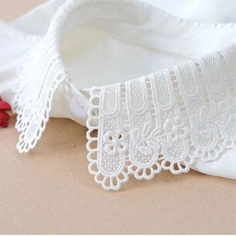 Women Clothing Accessories Lace Fabric 2021 High Quality Lace Fake Collars Blouse Vintage Kawaii Detachable Shirts Collar White