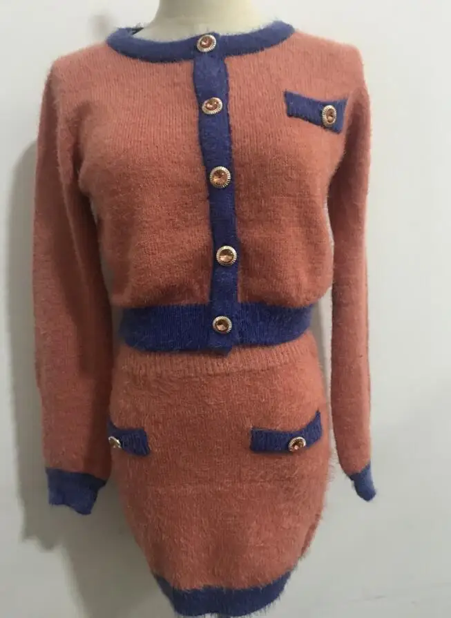 Damski sweter z dzianiny w kontrastowym kolorze Retro Korea jednorzędowe guziki z dzianiny sweter pakiet biodra Mini spódniczka