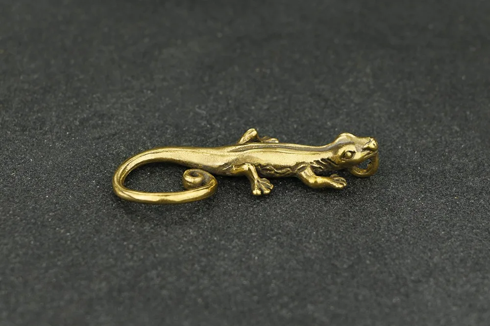 new Pure Brass Copper lizard gecko Ornament Brass Pendant Keychain Ornament m027