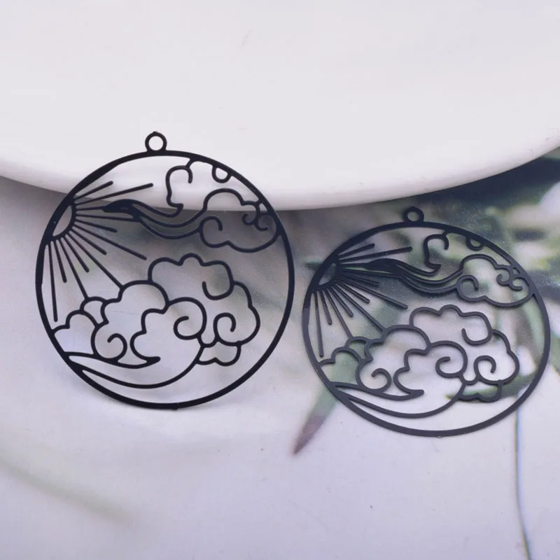 30 Stück AB6285 32*30mm lackierte Messing-Sonnen- und Wolken-Anhänger für DIY-Schmuck und Ohrring-Zubehör – Detail 13