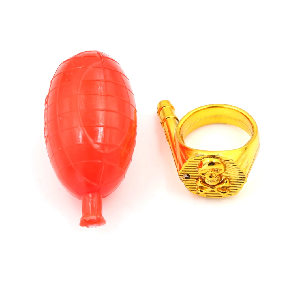 1Pcs Creative Unisex Squirt Ring Water Ring Tricky Toys Spray Water Funny Gags Prank Jokes Toy Fool\'s Day Party Favor Gifts